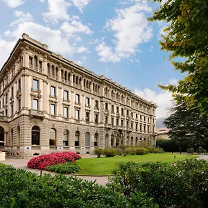 Palace Отель